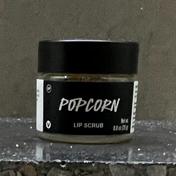 LUSH Retro Limited Edition Kitchen Exclusive Popcorn Lip Scrub, 0.8 oz. - Picture 1 of 7